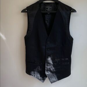 Guess Men's Button Front 3-pocket Midnight Black Satin Vest S